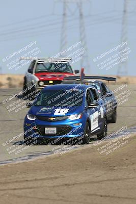 media/Sep-28-2025-24 Hours of Lemons (Sun) [[5dfe0e5f6e]]/12pm (Outside Grapevine)/